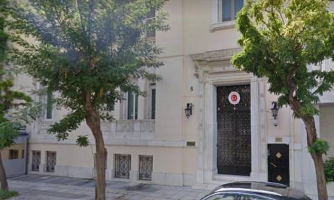 «Θρίλερ» με δύο στρατιωτικούς ακολούθους της τουρκικής πρεσβείας στην Αθήνα
