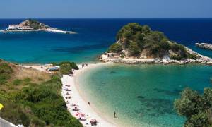Τα ξενοδοχεία στα «προσφυγικά» νησιά της Ελλάδας ρίχνουν στο μισό τις τιμές