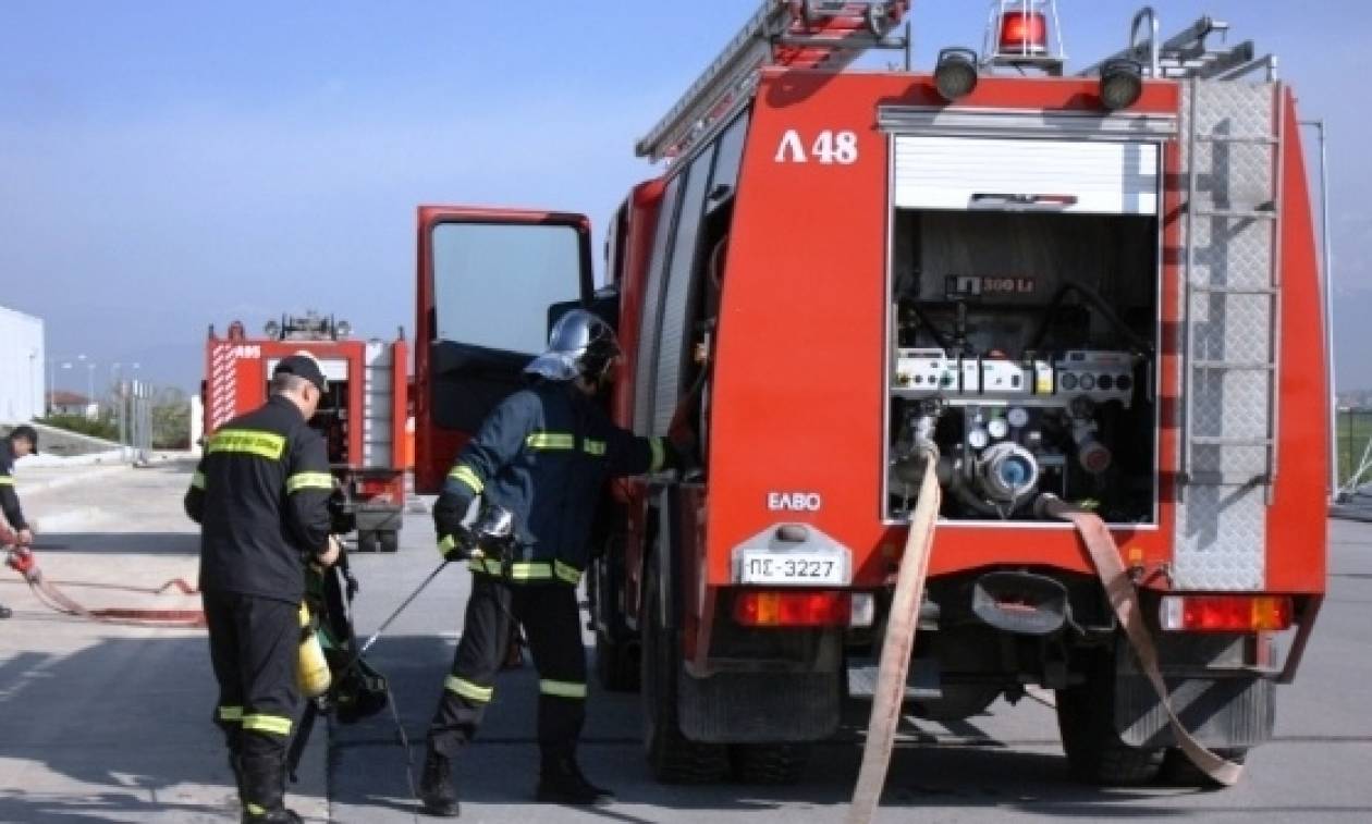 Φωτιά σε κέντρο φιλοξενίας προσφύγων στη Θεσσαλονίκη