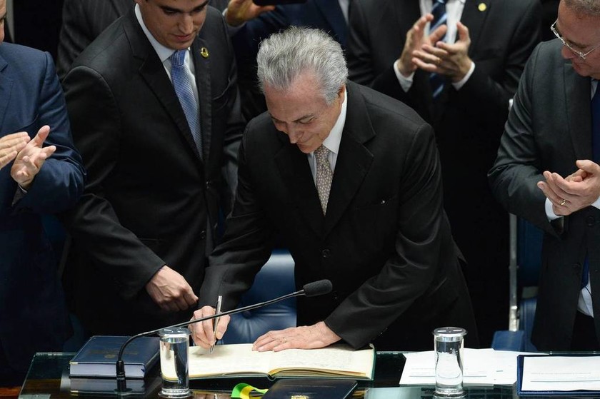 Βραζιλία: Ο Μισέλ Τέμερ νέος Πρόεδρος στη χώρα μετά την καθαίρεση της Ντίλμα Ρουσέφ (Vid)