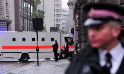 Λονδίνο: Σύλληψη υπόπτων για προετοιμασία τρομοκρατικών επιθέσεων