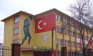 Τουρκία: Στο στόχαστρο του Ερντογάν οι εκπαιδευτικοί - Τουλάχιστον 28.000 απολύθηκαν