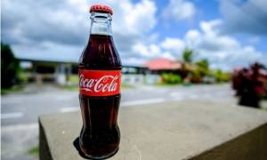Η απίστευτη χρήση της Coca Cola που δεν ξέρετε και μπορεί να σας σώσει τη ζωή! (video)