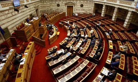 Στη Βουλή την Πέμπτη τα προαπαιτούμενα για τα 2,8 δισ. ευρώ