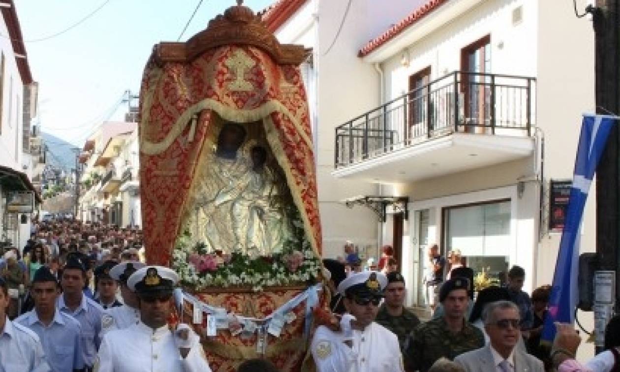 Χρόνια πολλά στην Μυρτώ και στην Μυρσίνη