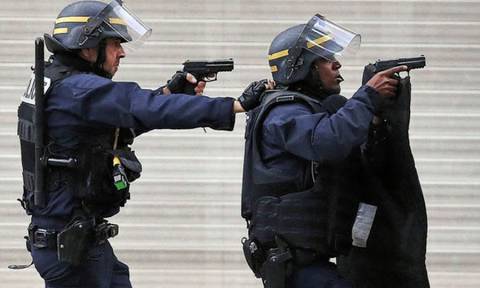 Γαλλία: Νέο χτύπημα στη Νίκαια ετοίμαζε ο ISIS – Συνελήφθησαν δύο νεαρές τζιχαντίστριες