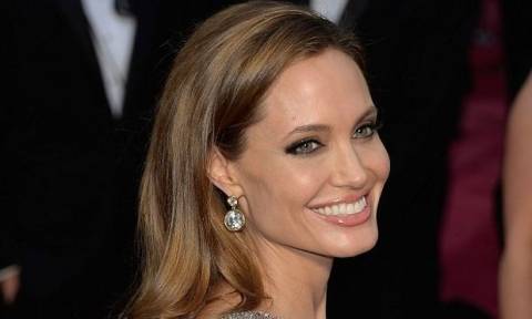 Ένας μύθος καταρρέει: Η απαίτηση της Angelina Jolie, που θα σε κάνει να αλλάξεις γνώμη γι’αυτή