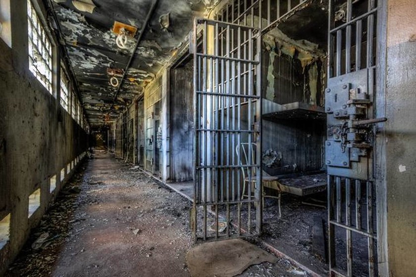 Συγκλονίζουν οι φωτογραφίες από τη φυλακή που γυρίστηκε το «Πράσινο Μίλι»  