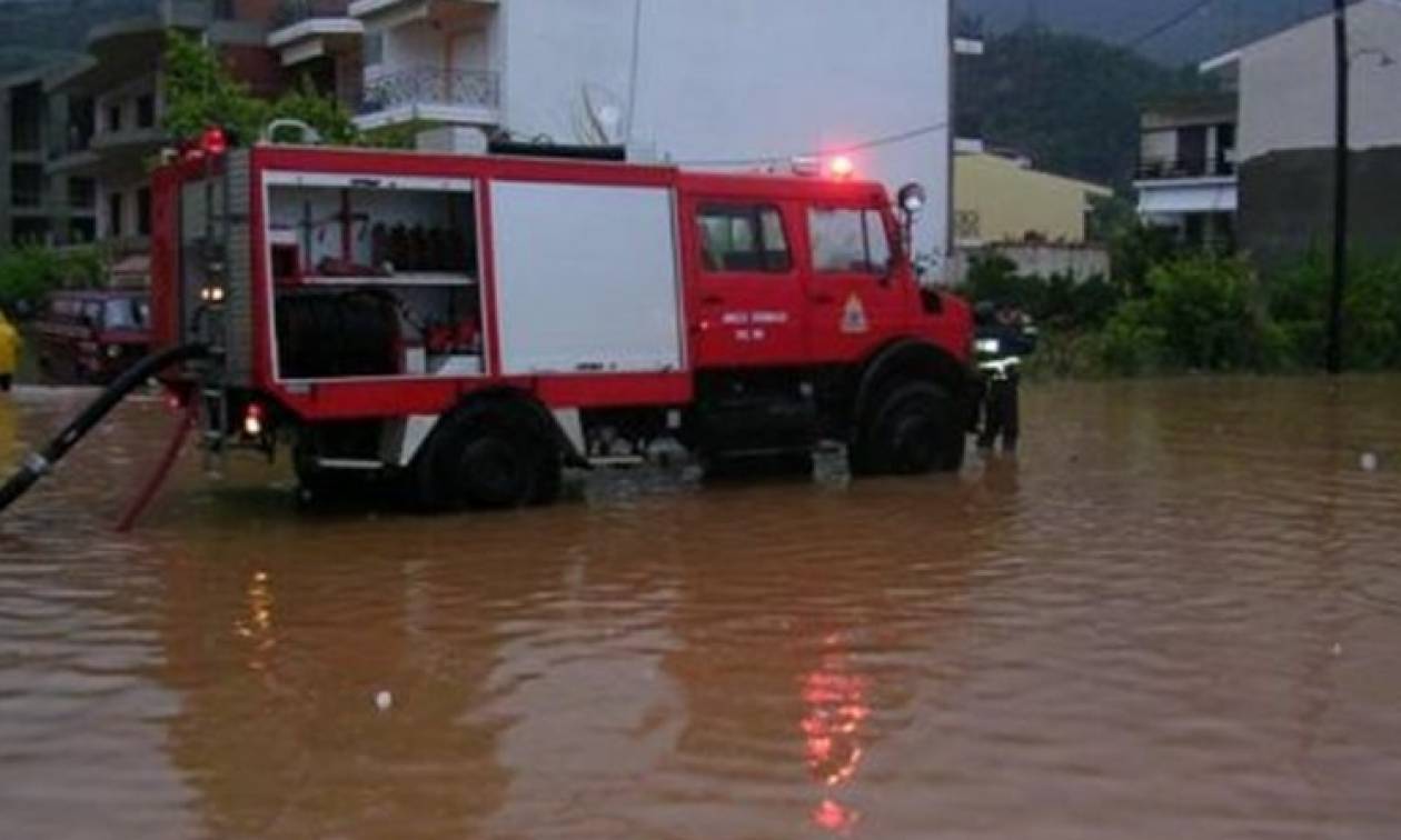 «Βούλιαξε» η Κέρκυρα - Πλημμύρισαν δεκάδες σπίτια