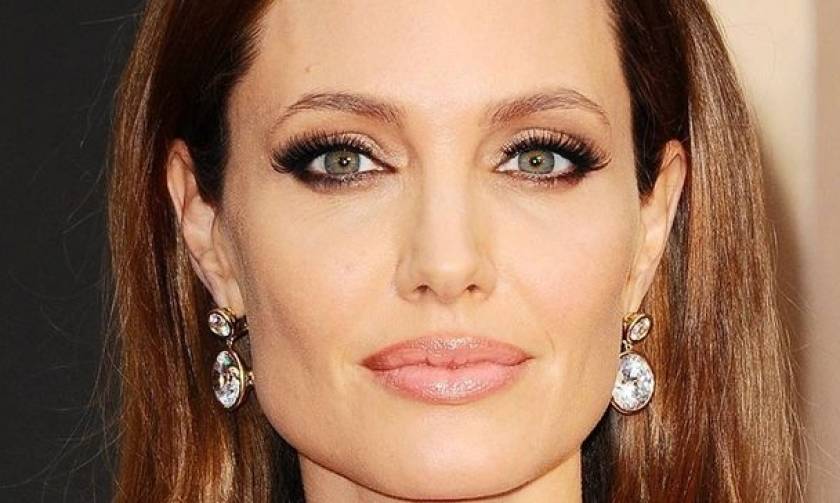 «Γελάνε και οι πέτρες»: Αυτό που ζητάει η Angelina Jolie από την Aniston είναι αδιανόητο