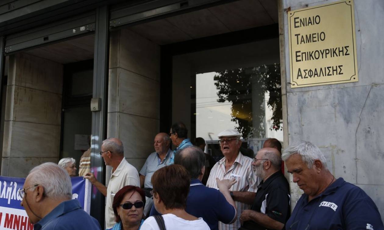 Πώς θα μάθετε γιατί σας έκοψαν την σύνταξη; - Δείτε πού θα «κλικάρετε»