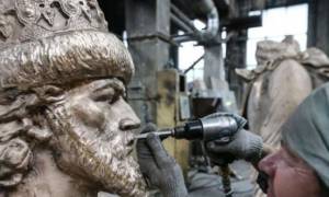 Ρωσία: Tα αποκαλυπτήρια του πρώτου αγάλματος του Ιβάν του Τρομερού