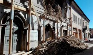 Τις πληγές της μετράει η Ιταλία μετά τους νέους ισχυρούς σεισμούς (video+photos)