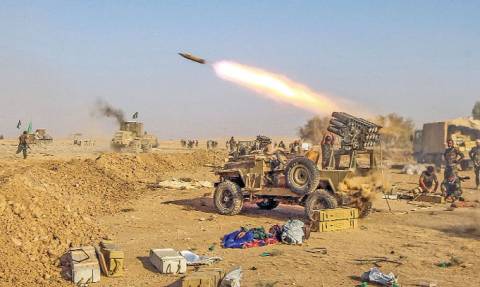 Στη Μοσούλη οι ιρακινές δυνάμεις: «Παραδοθείτε ή θα πεθάνετε» (video)