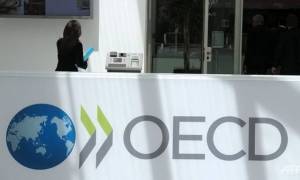 Τι αλλάζει σε πέντε τομείς της οικονομίας μετά τις συστάσεις του ΟΟΣΑ