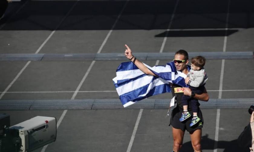 Μαραθώνιος Αθήνας 2016 - LIVE: Ο Μερούσης ο πρώτος Έλληνας που μπήκε στο Καλλιμάρμαρο!