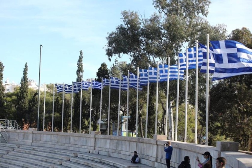 Μαραθώνιος 2016 Live – Απίστευτη γκάφα με την ελληνική σημαία