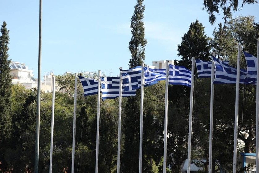Μαραθώνιος 2016 Live – Απίστευτη γκάφα με την ελληνική σημαία