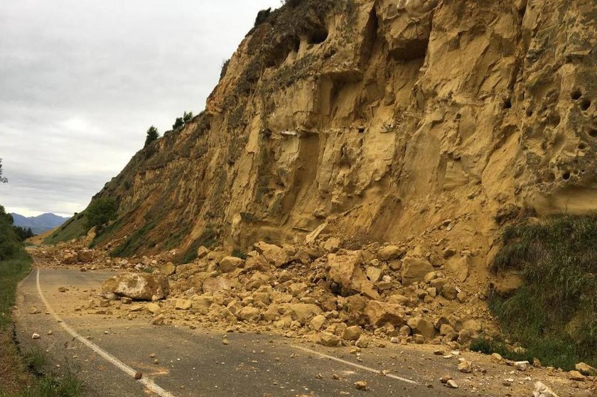 Σεισμός Νέα Ζηλανδία: «Βιβλική καταστροφή» στην τουριστική πόλη Καϊκούρα