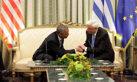 Επίσκεψη Ομπάμα στην Αθήνα: Ο Πρόεδρος των ΗΠΑ μπέρδεψε το Προεδρικό Μέγαρο με το Λευκό Οίκο! (vid)