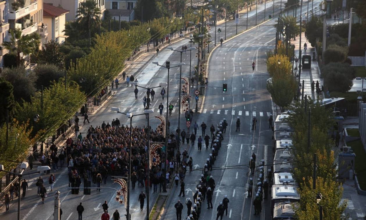 Πολυτεχνείο: Κυκλοφοριακές ρυθμίσεις και αλλαγές στα μέσα μαζικής μεταφοράς