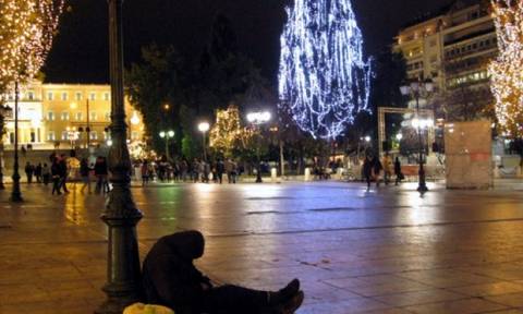 Deloitte: Ακόμη λιγότερα θα ξοδέψουν οι Έλληνες τα Χριστούγεννα