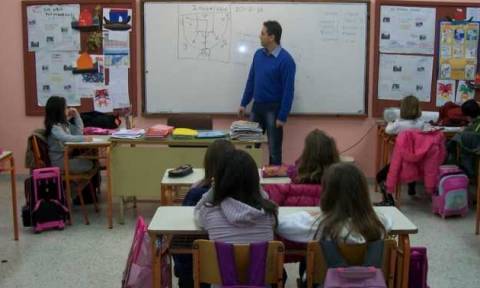 Δήμος Βόλου: Προτείνει δημοτικό κτίριο για τα μαθήματα των προσφυγόπουλων