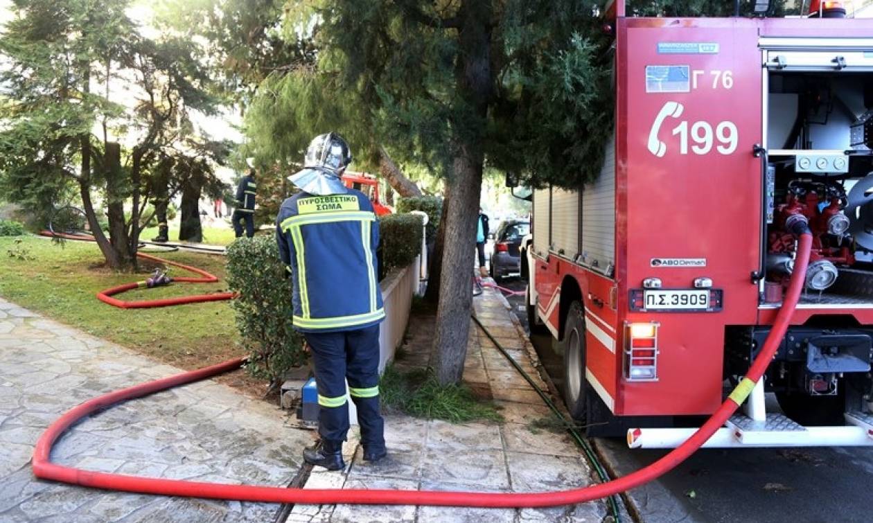 Συναγερμός στη Λάρισα: Φωτιά σε διαμέρισμα - Σε σοβαρή κατάσταση μικρό παιδί (pics)