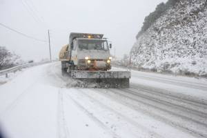 Καιρός: Ξεκίνησε η επέλαση του χιονιά - Σε ισχύ έκτακτο δελτίο από την ΕΜΥ - Χιόνια και στην Αττική