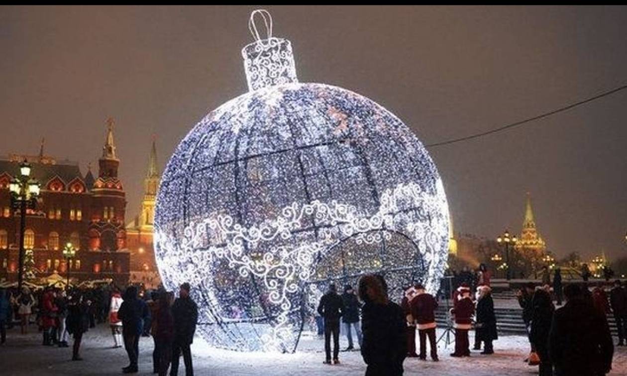 Куда сходить в москве зимой. Манежная площадь зима. Поклонная гора в Москве Манежная площадь сейчас. Новый год на улице в Москве. Москва 2016 год.