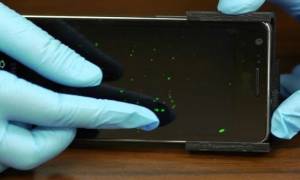 Tα μικρόβια του κινητού σας, μαρτυρούν τα μυστικά σας!