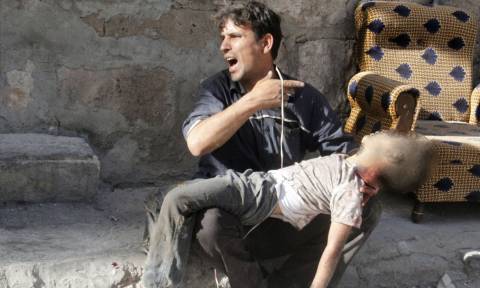 Τρόμος στη Συρία: Δεκάδες παιδιά εγκλωβισμένα σε κτήριο υπό επίθεση στο Χαλέπι