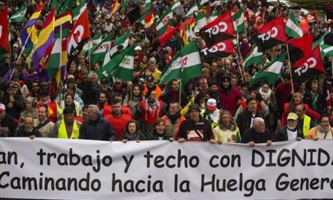 Ισπανία: Μεγάλη διαδήλωση στη Μαδρίτη κατά της πολιτικής του Ραχόι