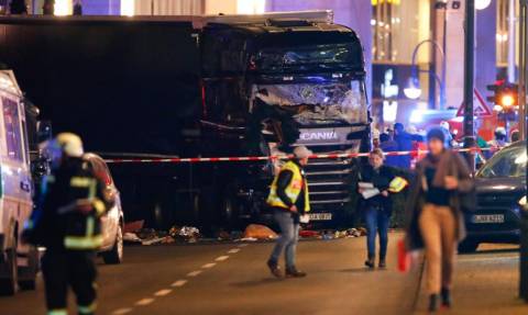 Τρομοκρατική επίθεση Βερολίνο: Χτύπησαν όπως στη Νίκαια