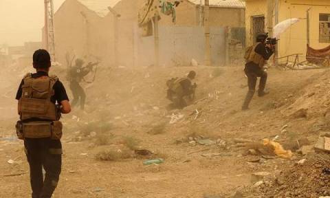 Συρία: Πολύνεκρες επιθέσεις του Ισλαμικού Κράτους κοντά στην Παλμύρα – Μαίνονται οι σφοδρές μάχες