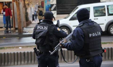 Επίθεση Κωνσταντινούπολη: Νέος συναγερμός στην πόλη - Δύο συλλήψεις αλλοδαπών