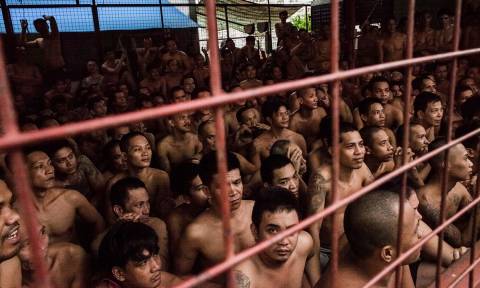 Φιλιππίνες: Μαζική απόδραση δεκάδων κρατουμένων - Έξαλλος ο Ντουτέρτε (Vid)