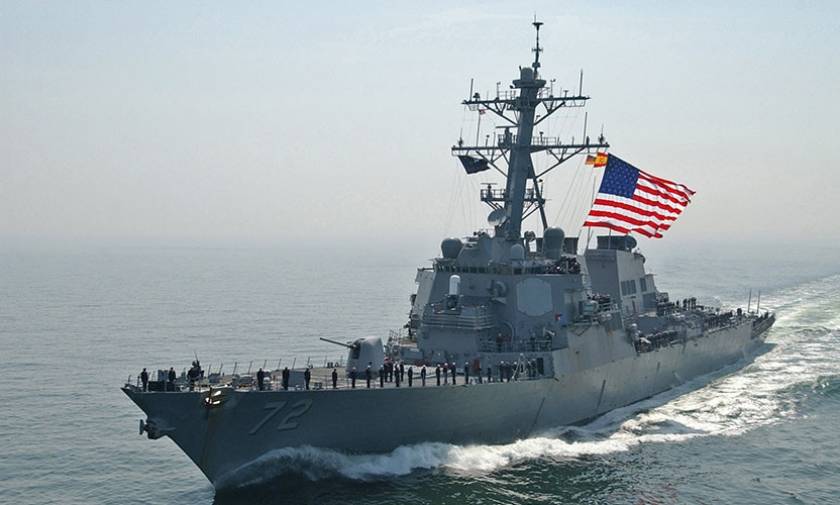«Θερμό» επεισόδιο στον Περσικό: Αμερικανικό πλοίο άνοιξε πυρ εναντίον ιρανικού