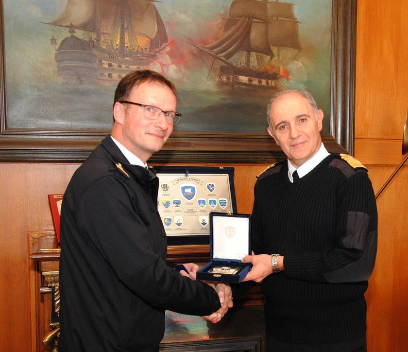 Ο Α/ΓΕΕΘΑ με τον Διοικητή της ναυτικής δύναμης Standing NATO (pics)