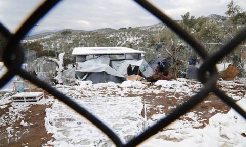 ΟΗΕ για τους παγωμένους πρόσφυγες: Τρομερή η κατάσταση στην Ελλάδα - Πεθαίνουν από το κρύο