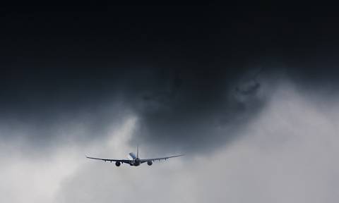 Καιρός ΤΩΡΑ - Ζάκυνθος: Συναγερμός στο αεροδρόμιο - Δεν προσγειώθηκε πτήση λόγω κακοκαιρίας