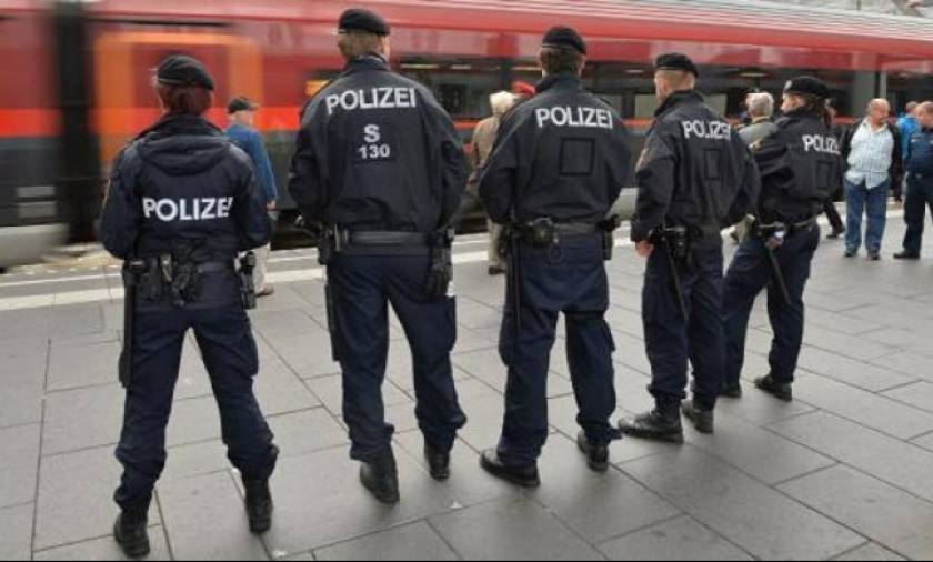Συναγερμός στην Αυστρία: Έρευνες σε σπίτια μετά τη σύλληψη υπόπτου για τρομοκρατία