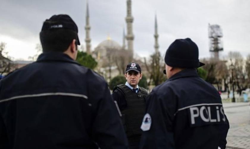 Τουρκία: Τρεις ένοπλες επιθέσεις εναντίον της αστυνομίας και του κυβερνώντος κόμματος