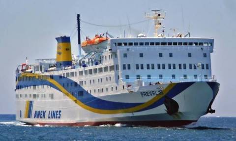 Τρόμος εν πλω: Εισροή υδάτων σε επιβατηγό πλοίο ανοιχτά του Σαρωνικού