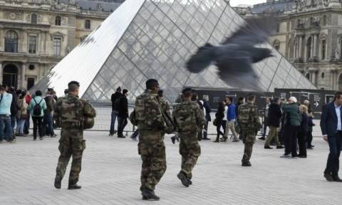 Επίθεση Παρίσι - Πατέρας 29χρονου: Ο γιος μου είναι αθώος!