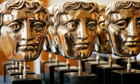 Βραβεία BAFTA 2017: Κέισι Αφλεκ, Έμμα Στόουν και La La Land οι θριαμβευτές (pics)