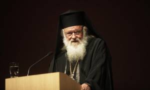 Αρχιεπίσκοπος Ιερώνυμος: Ο ελληνικός λαός έχει δύναμη και κουράγιο να ξεπεράσει την κρίση (pics)
