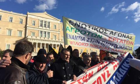 Παναγροτικό συλλαλητήριο στο κέντρο της Αθήνας (pics&vids)