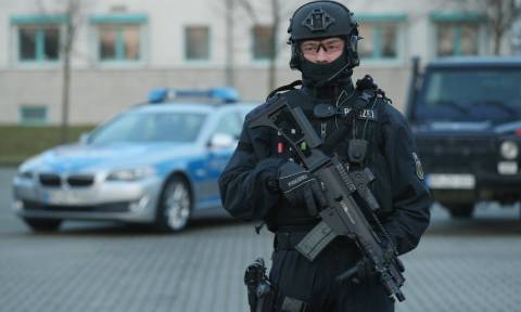 Συναγερμός στη Γερμανία: Σαλαφιστής σχεδίαζε να παγιδεύσει και να σκοτώσει αστυνομικούς