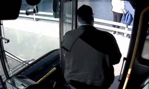 Πώς ένας οδηγός λεωφορείου έσωσε γυναίκα από την αυτοκτονία (vid)